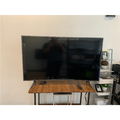 Màn Hình Tivi 43 Inch Giá Bao Nhiêu?