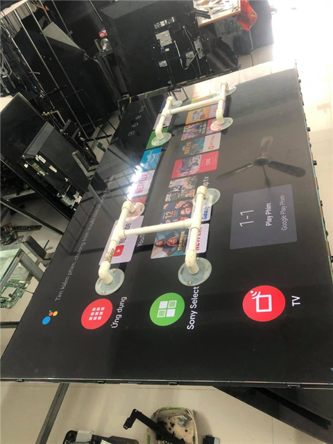 Thay Màn Hình Tivi Samsung QLED 65 Inch