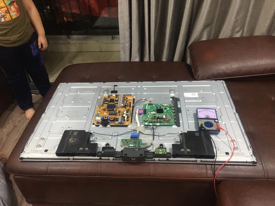 Dịch vụ sửa chữa bo mạch nguồn tivi chuyên nghiệp tại nhà